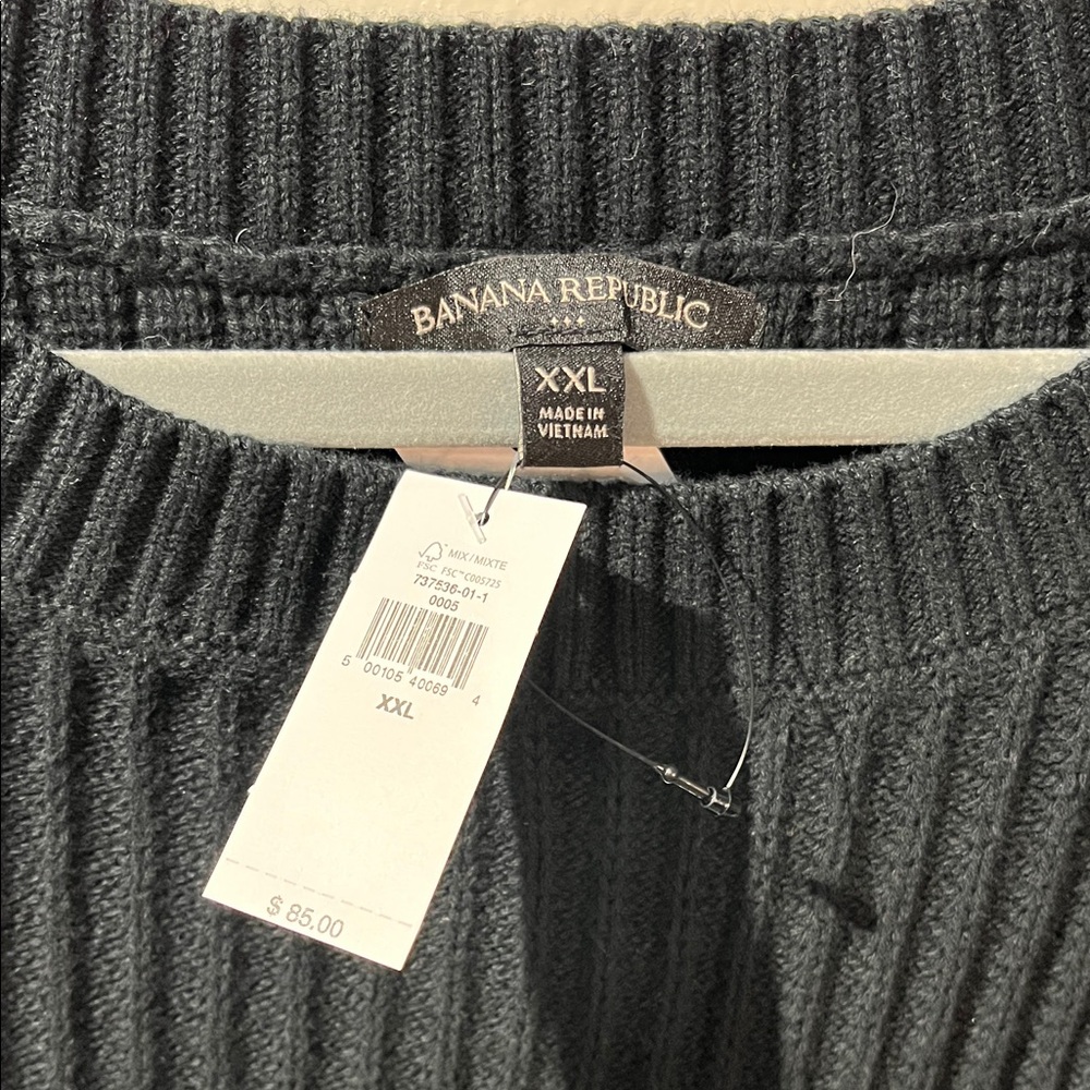 Banana Republic Black Ribbed Women's Sweater - Picture 2 of 6